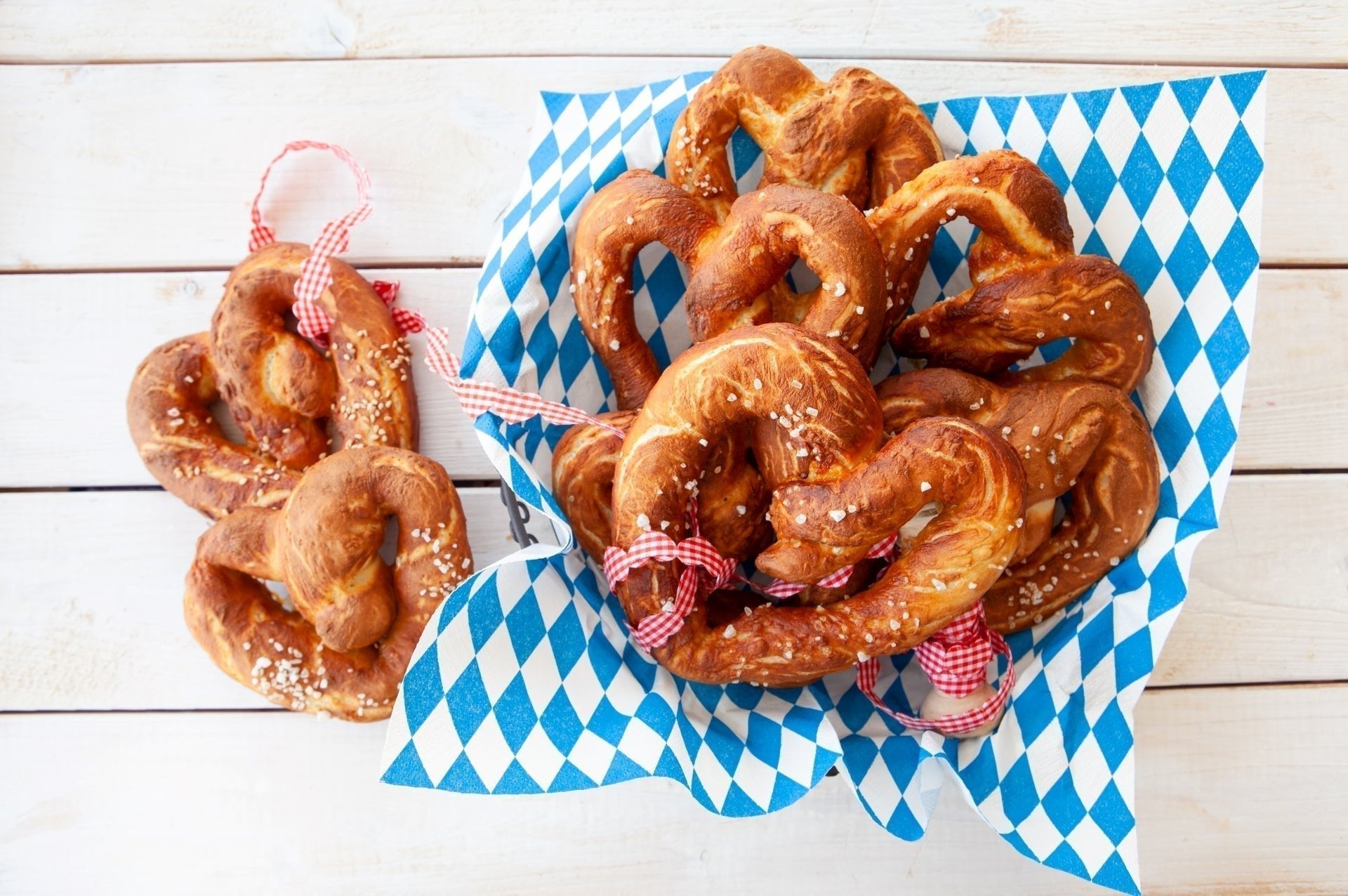 Why Stellar Pretzels Are the Perfect Snack for Any Occasion - The Epicurean Trader