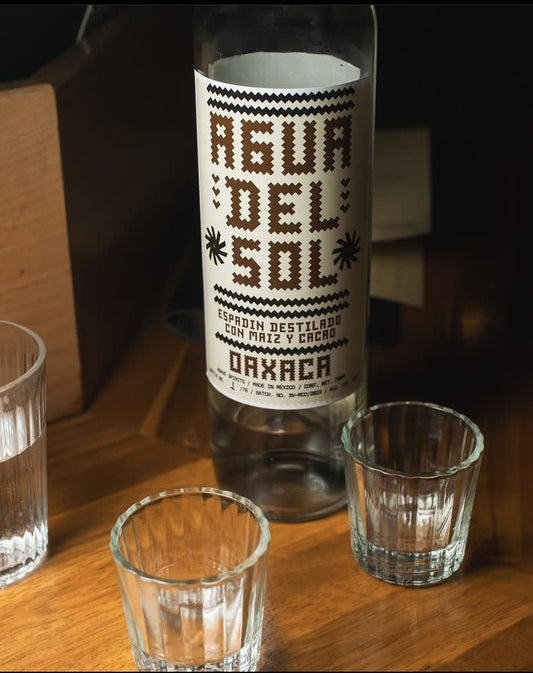 Agua Del Sol - Maiz y Cacao.
